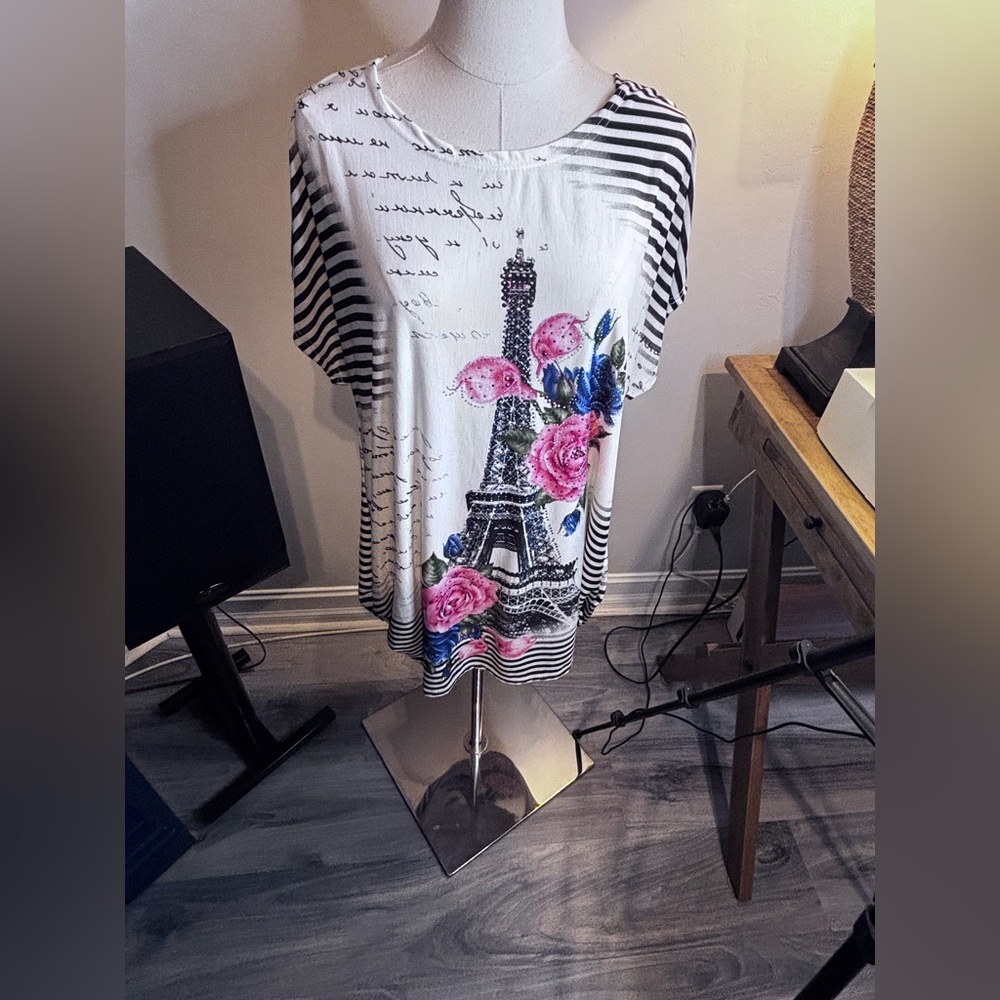 Lace Striped Eiffel Tower Graphic Top Medium